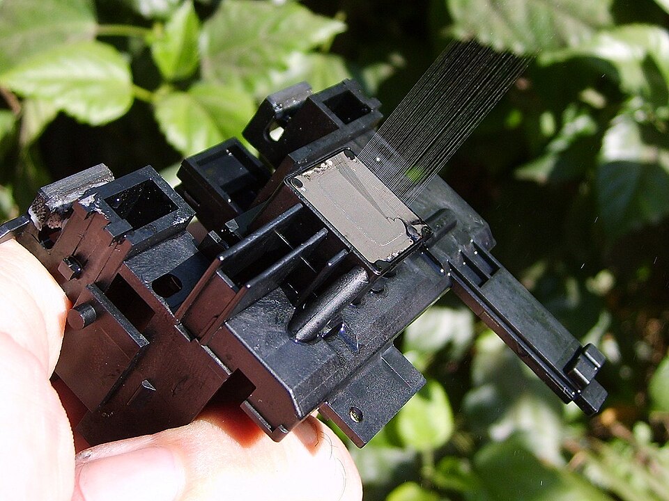 圧電式プリントヘッドのインク吐出テスト