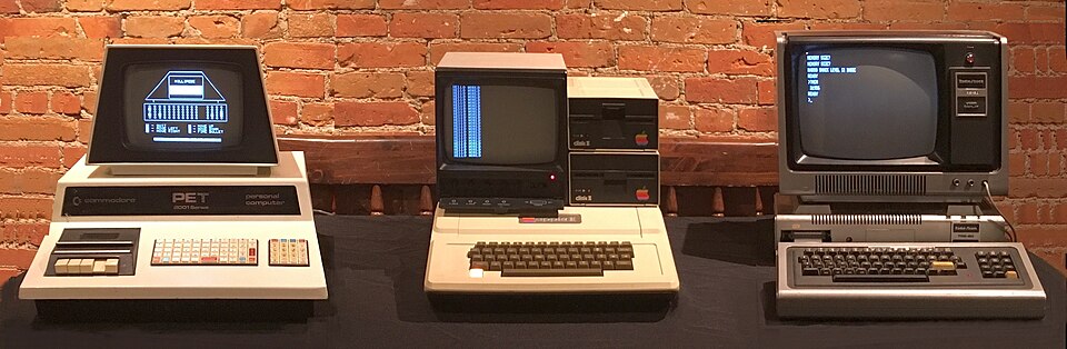 1977年に登場した『トリニティ77』：Apple II、Commodore PET 2001、TRS-80 Model I
